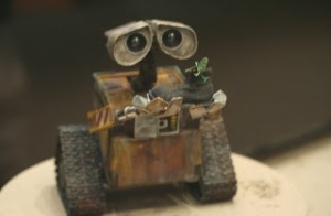 wall-e-and-plant1